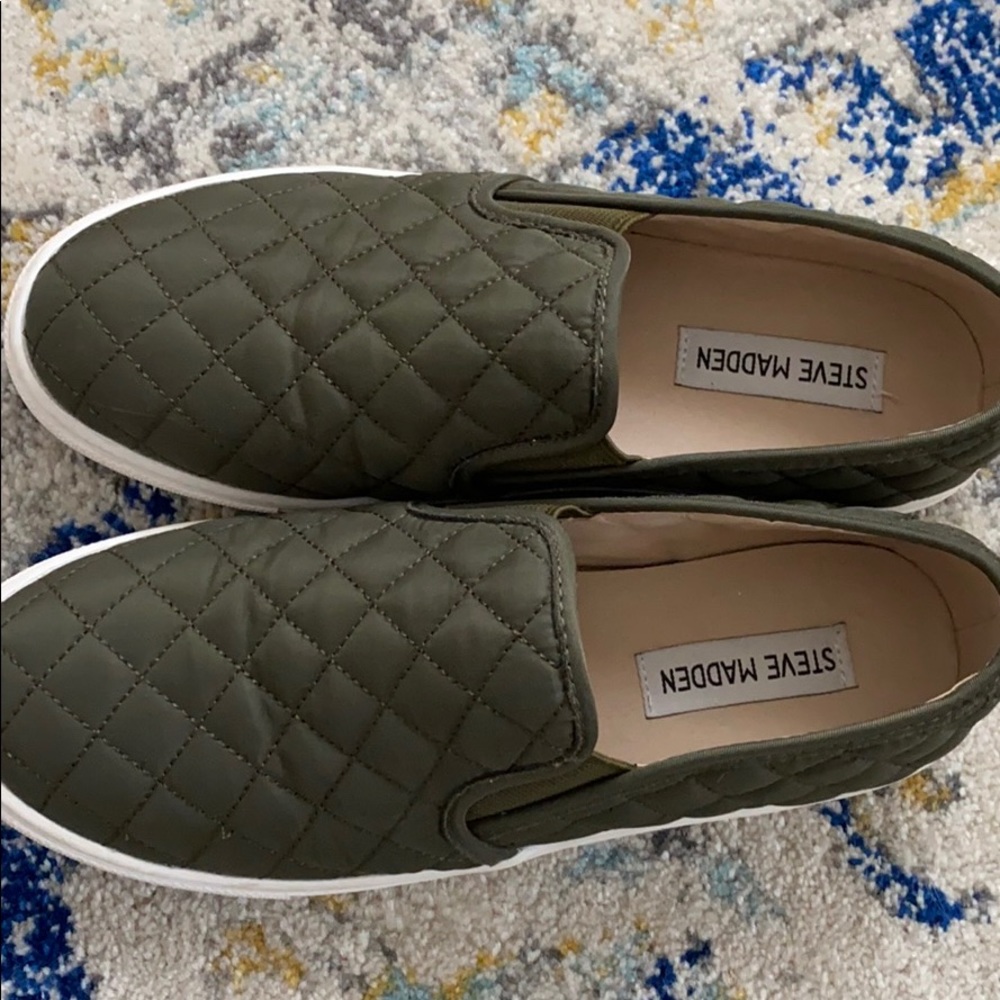 steve madden quilted slip on sneaker green